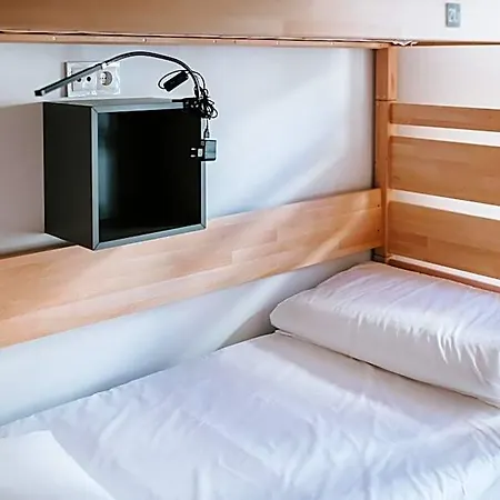 Dreams House Hostel *