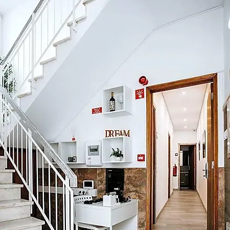 Hostel Dreams House