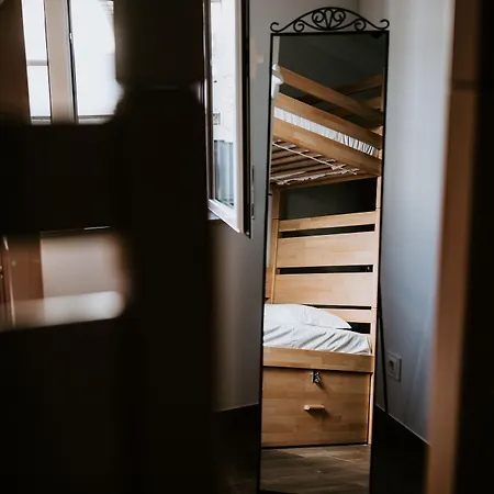 Ostello Dreams House *