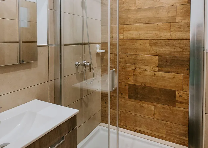 Dreams House بيت شباب فارو